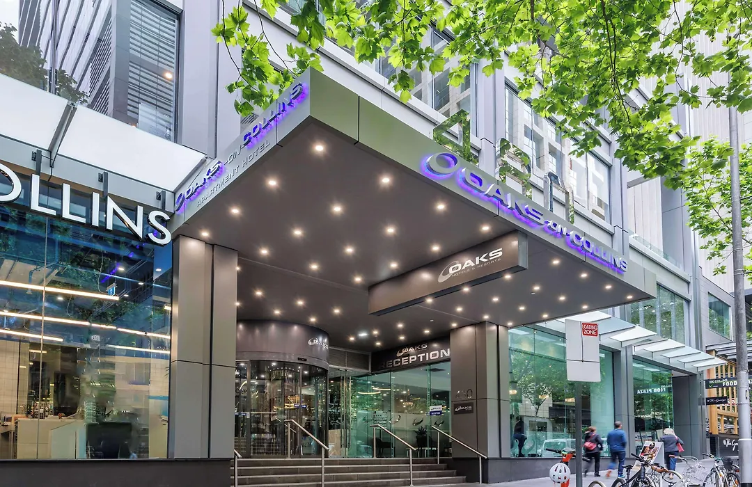 Oaks Melbourne On Collins Suites-1